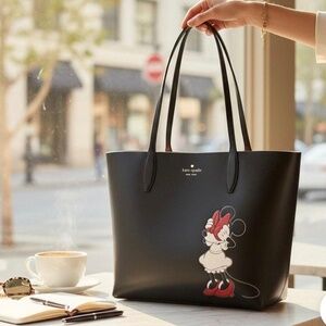 Kate Spade x Disney Large Minnie Reversible Comic Strip Tote w/Matching Wristlet
